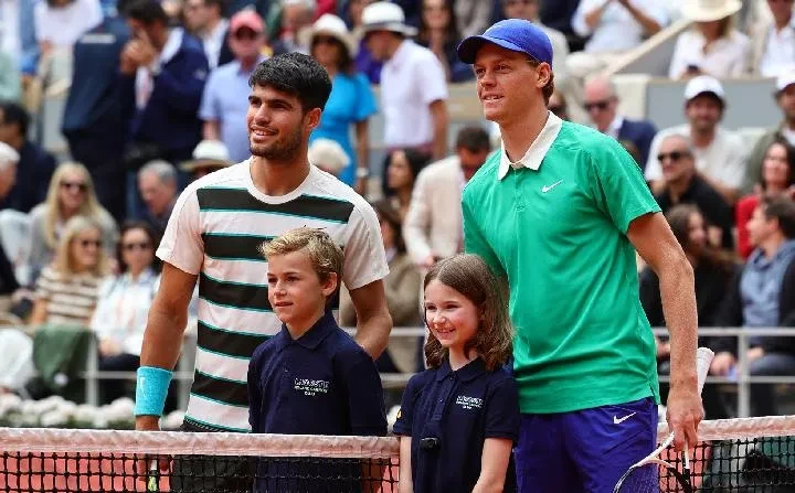 Babak Baru Persaingan Jannik Sinner vs Carlos Alcaraz Usai Wimbledon 2025
