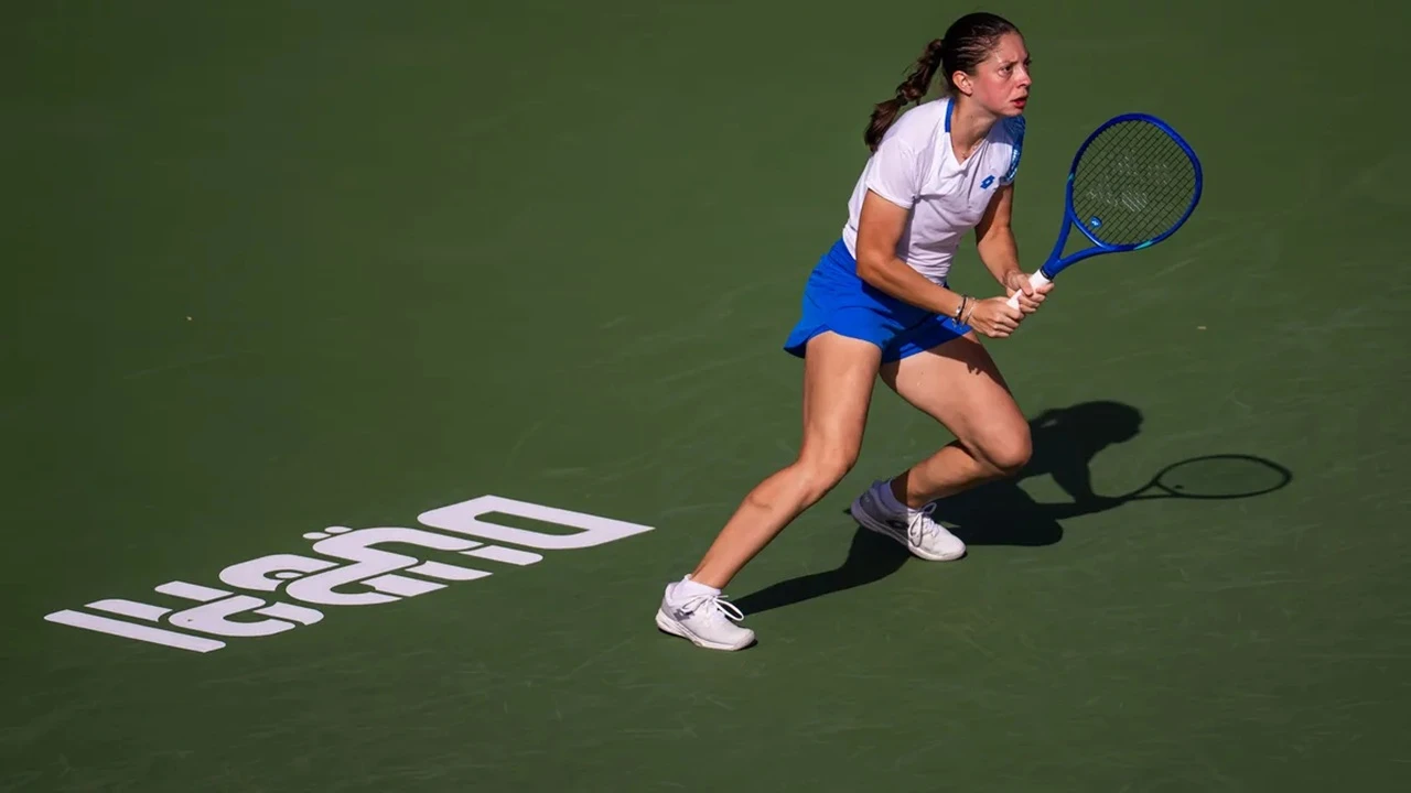 Elena Rybakina Mundur, Antonia Ruzic Cetak Sejarah Di Dubai